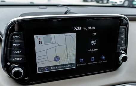 Hyundai Santa Fe IV, 2019 год, 3 000 000 рублей, 21 фотография