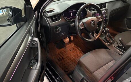 Skoda Octavia, 2019 год, 1 860 000 рублей, 15 фотография