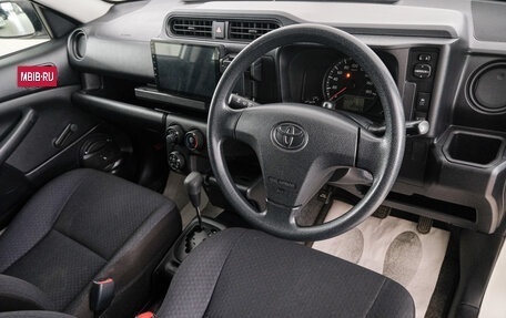 Toyota Probox I, 2016 год, 1 069 000 рублей, 8 фотография