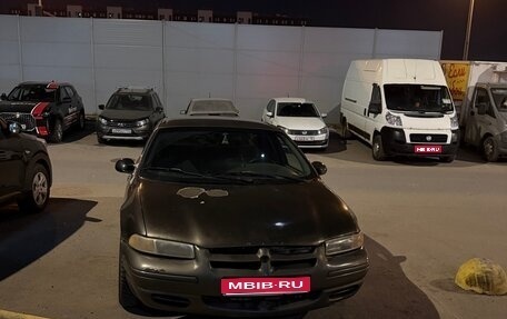 Dodge Stratus II, 2000 год, 300 000 рублей, 1 фотография