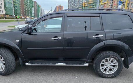 Mitsubishi Pajero Sport II рестайлинг, 2013 год, 2 800 000 рублей, 5 фотография