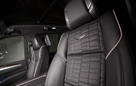 Cadillac Escalade V, 2026 год, 20 800 000 рублей, 14 фотография
