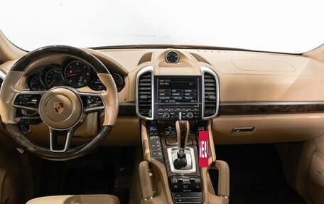 Porsche Cayenne III, 2016 год, 4 499 000 рублей, 6 фотография