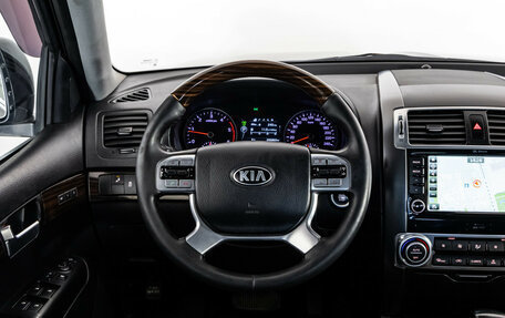 KIA Mohave I, 2017 год, 2 499 000 рублей, 12 фотография
