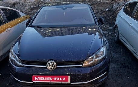 Volkswagen Golf VII, 2018 год, 1 850 000 рублей, 1 фотография