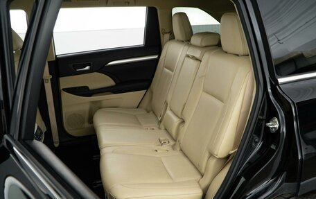 Toyota Highlander III, 2014 год, 2 491 046 рублей, 10 фотография