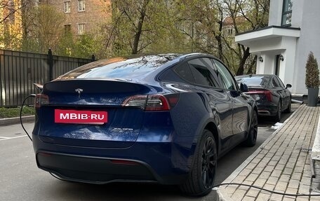 Tesla Model Y I, 2021 год, 3 700 000 рублей, 4 фотография