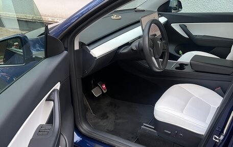 Tesla Model Y I, 2021 год, 3 700 000 рублей, 7 фотография
