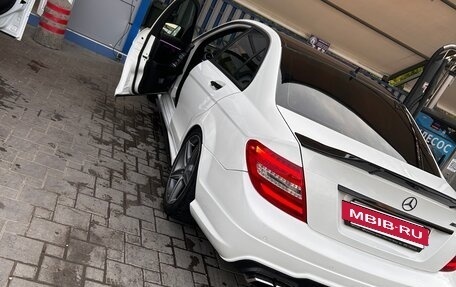 Mercedes-Benz C-Класс, 2012 год, 1 600 000 рублей, 2 фотография