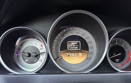 Mercedes-Benz C-Класс, 2012 год, 1 600 000 рублей, 7 фотография