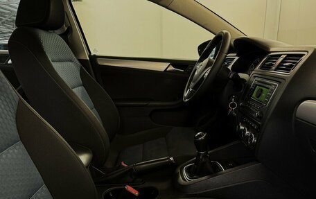 Volkswagen Jetta VI, 2013 год, 825 000 рублей, 11 фотография