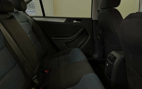 Volkswagen Jetta VI, 2013 год, 825 000 рублей, 12 фотография