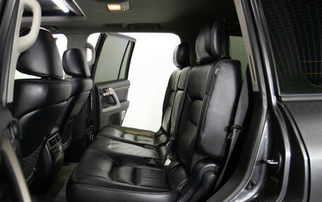 Toyota Land Cruiser 200, 2011 год, 3 398 000 рублей, 8 фотография