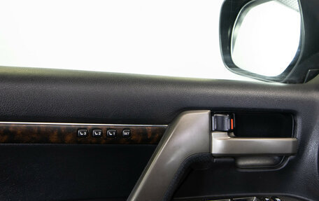 Toyota Land Cruiser 200, 2011 год, 3 398 000 рублей, 18 фотография