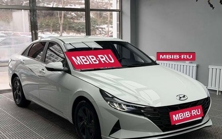 Hyundai Elantra, 2022 год, 1 373 000 рублей, 3 фотография