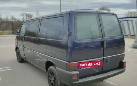 Volkswagen Transporter T4, 1996 год, 640 000 рублей, 3 фотография