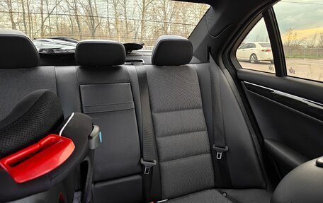 Mercedes-Benz C-Класс, 2011 год, 1 500 000 рублей, 8 фотография