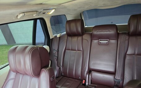 Land Rover Range Rover IV рестайлинг, 2013 год, 3 200 000 рублей, 14 фотография