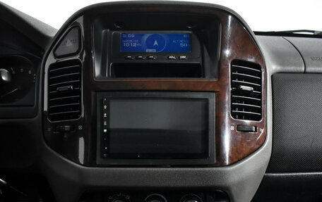 Mitsubishi Pajero III рестайлинг, 2005 год, 715 000 рублей, 16 фотография