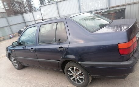 Volkswagen Vento, 1993 год, 106 000 рублей, 5 фотография