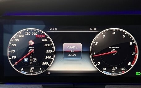 Mercedes-Benz E-Класс, 2019 год, 4 000 000 рублей, 9 фотография