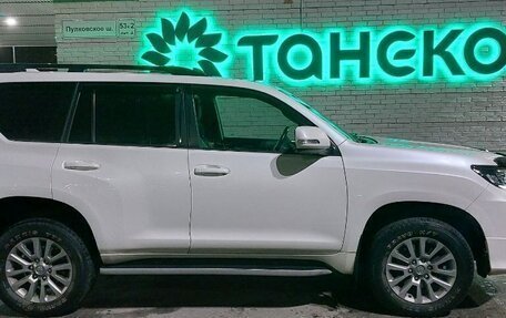 Toyota Land Cruiser Prado 150 рестайлинг 2, 2019 год, 4 900 000 рублей, 6 фотография