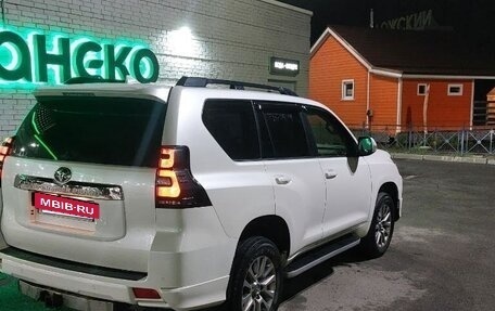 Toyota Land Cruiser Prado 150 рестайлинг 2, 2019 год, 4 900 000 рублей, 3 фотография