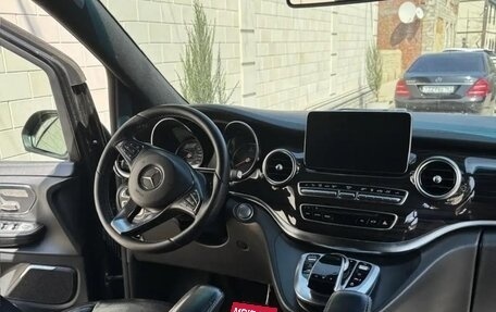 Mercedes-Benz V-Класс, 2017 год, 6 500 000 рублей, 6 фотография