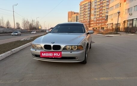 BMW 5 серия, 2001 год, 850 000 рублей, 3 фотография