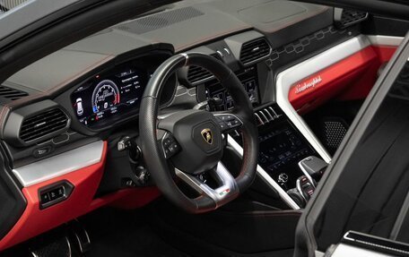 Lamborghini Urus I, 2018 год, 24 380 000 рублей, 27 фотография