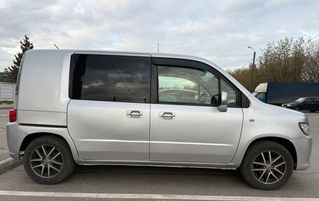 Honda Mobilio Spike I рестайлинг, 2008 год, 690 000 рублей, 3 фотография