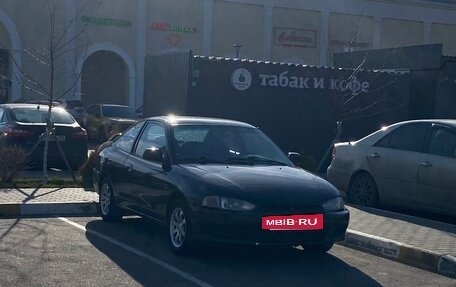 Mitsubishi Mirage VI рестайлинг, 1999 год, 250 000 рублей, 3 фотография