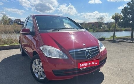 Mercedes-Benz A-Класс, 2011 год, 860 000 рублей, 2 фотография