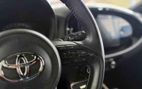 Toyota Aygo II, 2022 год, 1 699 000 рублей, 16 фотография