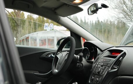 Opel Astra J, 2010 год, 645 000 рублей, 18 фотография