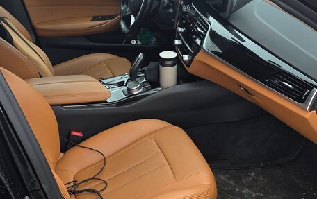 BMW 5 серия, 2021 год, 4 600 000 рублей, 15 фотография