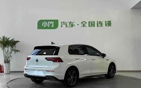 Volkswagen Golf VIII, 2022 год, 1 990 000 рублей, 6 фотография