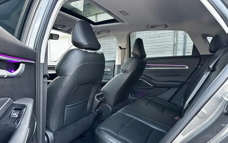 Geely Emgrand, 2023 год, 1 080 888 рублей, 13 фотография