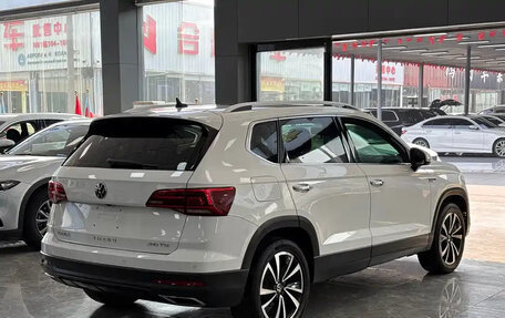 Volkswagen Tharu, 2022 год, 1 760 000 рублей, 4 фотография