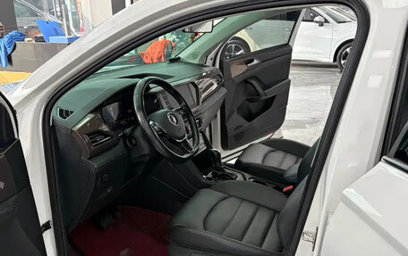 Volkswagen Tharu, 2022 год, 1 760 000 рублей, 7 фотография