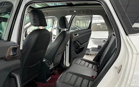 Volkswagen Tharu, 2022 год, 1 760 000 рублей, 10 фотография