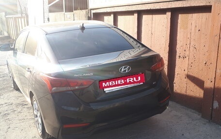 Hyundai Solaris II рестайлинг, 2019 год, 1 600 000 рублей, 2 фотография