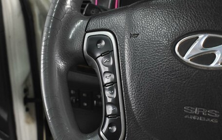 Hyundai Santa Fe III рестайлинг, 2011 год, 999 000 рублей, 14 фотография