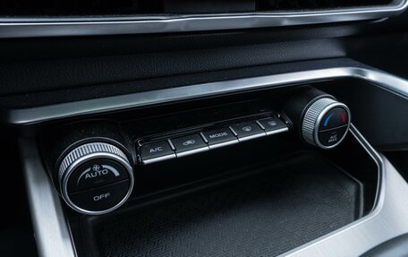 Geely Coolray I, 2021 год, 1 649 000 рублей, 19 фотография