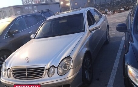 Mercedes-Benz E-Класс, 2003 год, 800 000 рублей, 2 фотография