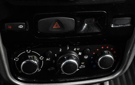 Renault Duster I рестайлинг, 2014 год, 1 029 000 рублей, 16 фотография