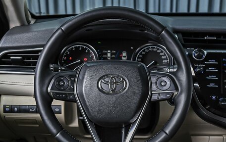 Toyota Camry, 2018 год, 2 769 000 рублей, 13 фотография
