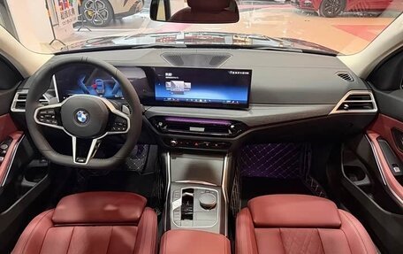 BMW 3 серия, 2023 год, 8 фотография
