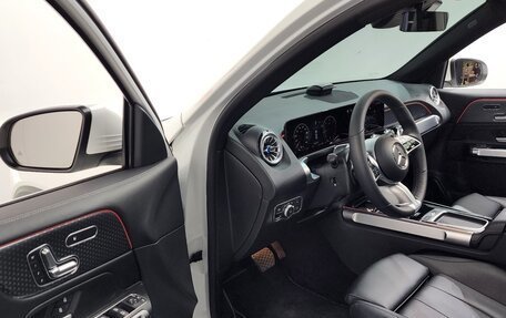 Mercedes-Benz GLB, 2024 год, 3 880 000 рублей, 7 фотография