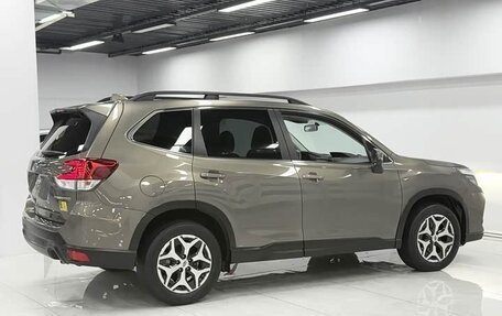 Subaru Forester, 2022 год, 2 700 000 рублей, 6 фотография